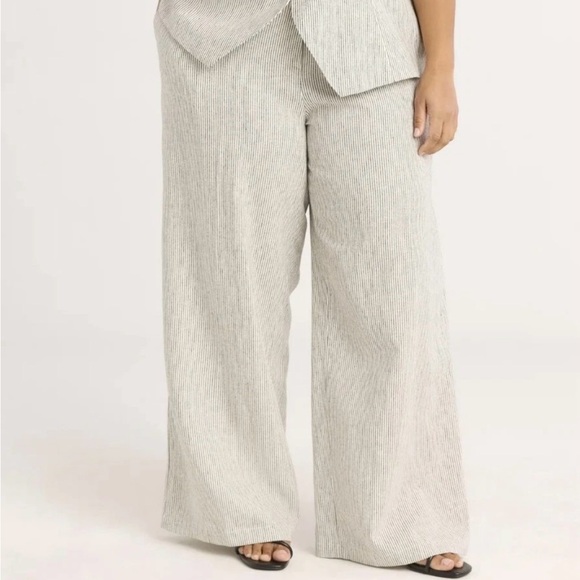 Scoop Pants - Elegant Gray Wide-Leg Women's Pants